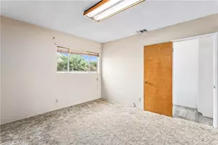 10207 Juniper Ave, Yucaipa, CA 92399 - Photo 33