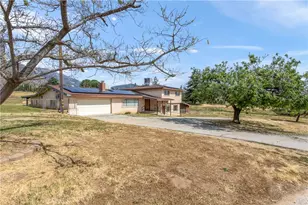 10207 Juniper Ave, Yucaipa, CA 92399 - Photo 15