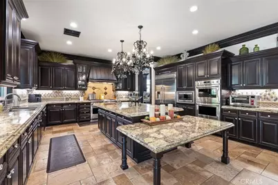 8128 Tender Way, Corona, CA 92883 - Photo 35