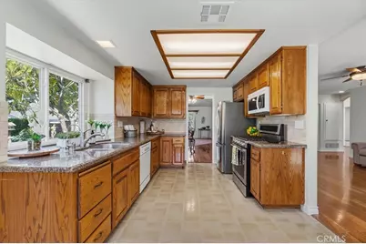1309 Oxford Circle, Corona, CA 92878 - Photo 15