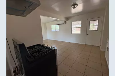 2004 W 15th, San Bernardino, CA 92411 - Photo 7