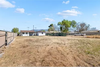 395 W 4th, Beaumont, CA 92223 - Photo 31