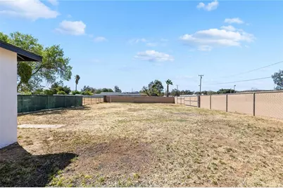 395 W 4th, Beaumont, CA 92223 - Photo 29
