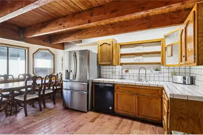 105 E Meadow Lane, Big Bear City, CA 92314 - Photo 7