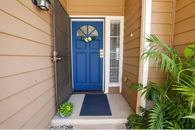 9057 Mandarin Lane, Riverside, CA 92508 - Photo 7