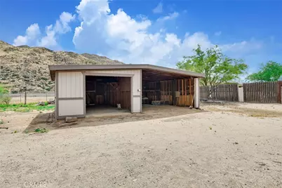 582 Wesley, Banning, CA 92220 - Photo 33