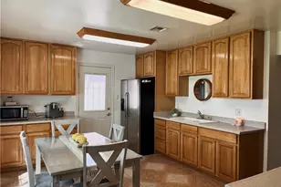 13708 Carfax, Bellflower, CA 90706 - Photo 9