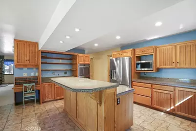 21645 Jobs Peak Road, Cedarpines Park, CA 92322 - Photo 17