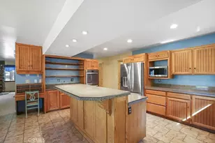 21645 Jobs Peak Rd, Cedarpines Park, CA 92322 - Photo 17