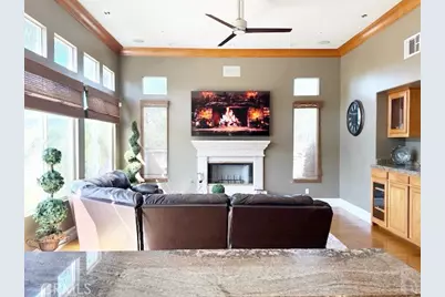 2132 Horse Trail Drive, Redlands, CA 92373 - Photo 9