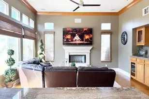 2132 Horse Trail Dr, Redlands, CA 92373 - Photo 9