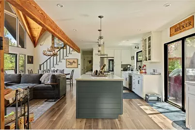 26489 Hillcrest, Lake Arrowhead, CA 92352 - Photo 7