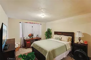 32807 Deer Lick Dr, Running Springs, CA 92382 - Photo 13