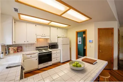 32807 Deer Lick Drive, Running Springs, CA 92382 - Photo 11