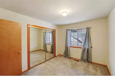 32807 Deer Lick Drive, Running Springs, CA 92382 - Photo 15