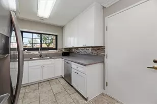 1071 Claire, Hemet, CA 92545 - Photo 9