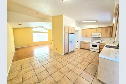 7187 Dalscote, Hesperia, CA 92345 - Photo 21