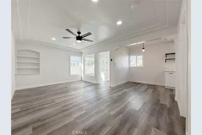 220 W 98th Street, Los Angeles, CA 90003 - Photo 5