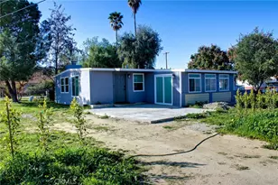 26917 Yale St, Hemet, CA 92544 - Photo 1