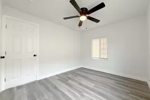 1643 E 115th St, Los Angeles, CA 90059 - Photo 13