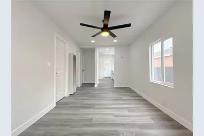 1643 E 115th Street, Los Angeles, CA 90059 - Photo 7
