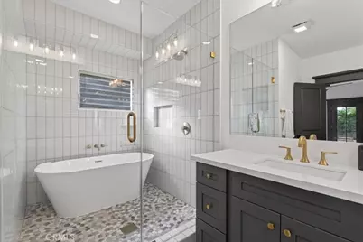 2274 W 21st Street, Los Angeles, CA 90018 - Photo 31