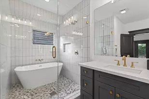 2274 W 21st St, Los Angeles, CA 90018 - Photo 31