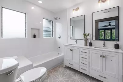 2274 W 21st Street, Los Angeles, CA 90018 - Photo 23