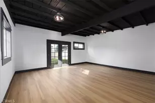 2274 W 21st St, Los Angeles, CA 90018 - Photo 35