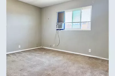 16594 Vine, Hesperia, CA 92345 - Photo 11