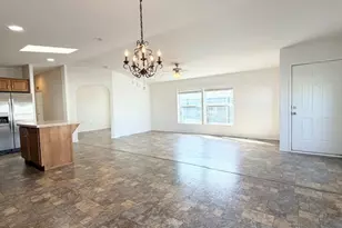 3850 Atlantic Ave, Highland, CA 92346 - Photo 7