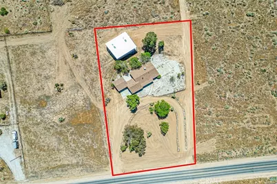 22411 Roundup, Apple Valley, CA 92308 - Photo 45