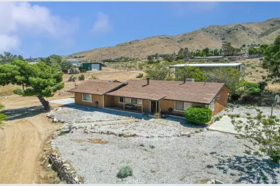 22411 Roundup, Apple Valley, CA 92308 - Photo 3