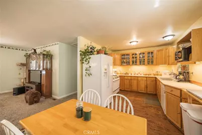 364 Leonard, Sugarloaf, CA 92386 - Photo 31