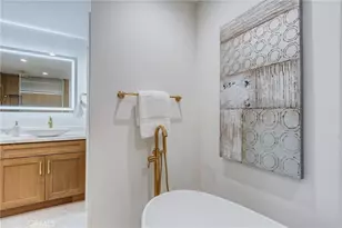 11919 Mayfield, Los Angeles, CA 90049 - Photo 53