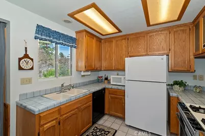 1019 Fawnskin, Fawnskin, CA 92333 - Photo 17