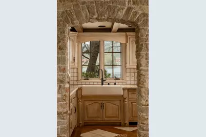 28089 Point Hamiltair, Lake Arrowhead, CA 92352 - Photo 9