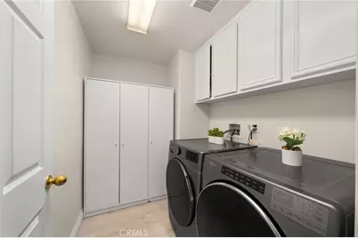 13607 Mayflower Street, Victorville, CA 92392 - Photo 33