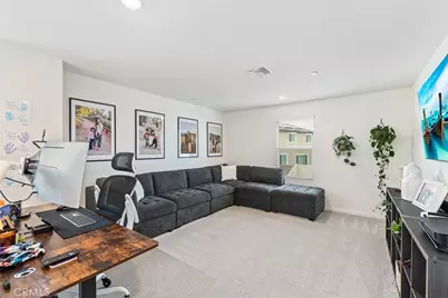 4836 Sicily, Lake Elsinore, CA 92530 - Photo 11