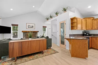 26510 Placer Lane, Lake Arrowhead, CA 92352 - Photo 3