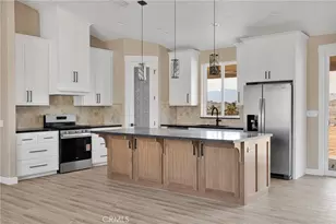 23771 Pala, Apple Valley, CA 92307 - Photo 15