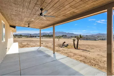 23771 Pala, Apple Valley, CA 92307 - Photo 5