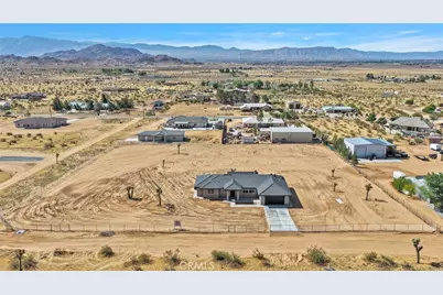 23771 Pala, Apple Valley, CA 92307 - Photo 49