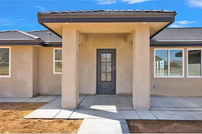 23771 Pala, Apple Valley, CA 92307 - Photo 11
