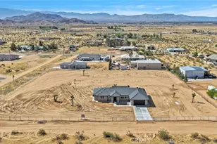 23771 Pala, Apple Valley, CA 92307 - Photo 47