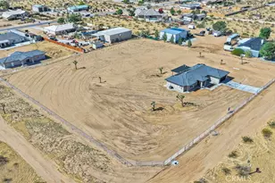 23771 Pala, Apple Valley, CA 92307 - Photo 51