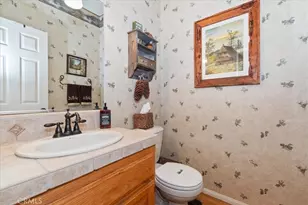 160 Birchwood, Lake Arrowhead, CA 92352 - Photo 27