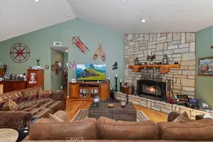 160 Birchwood, Lake Arrowhead, CA 92352 - Photo 7