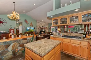 160 Birchwood, Lake Arrowhead, CA 92352 - Photo 13