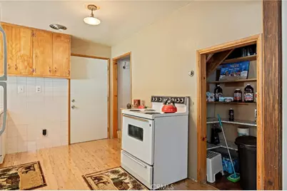 33459 Wild Cherry, Green Valley Lake, CA 92341 - Photo 3